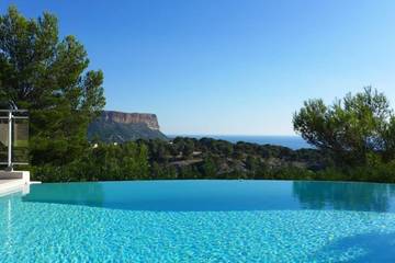 Ferienwohnung für 4 Personen, mit Terrasse und Garten in Cassis