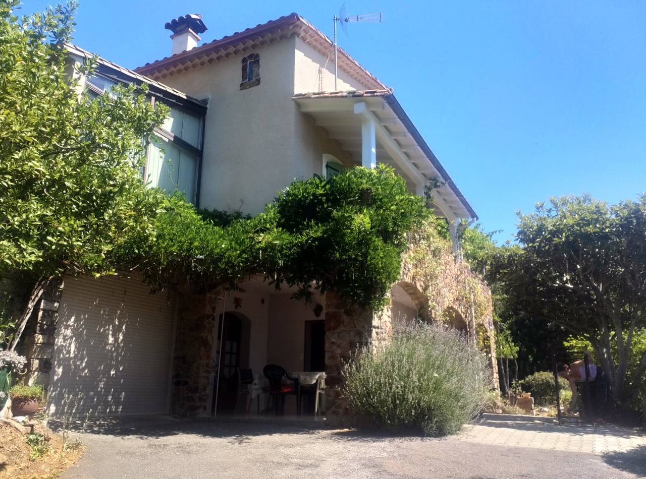Les Jardins d'Arbousse - Chambre in Saint-Jean-du-Gard, Parc national des Cévennes