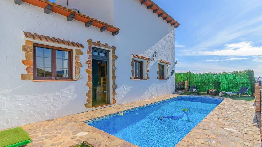 Chalet para 13 personas, con balcón/terraza y piscina, Se admiten mascotas en Costa del Sol Occidental - 3