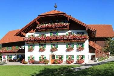 Ganze Ferienwohnung, Unterenglhängerhof - Ferienwohnung 2 Untersberg, 40m² Og, 1 Schlafraum, Balkon, Tv, 2 Pers. in Anger, Bayerische Alpen
