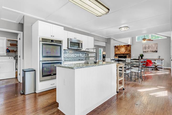 Vacation rental for 6 people, with balcony in Gwinnett County