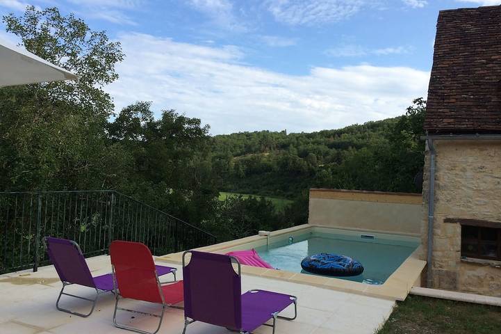 Location de vacances pour 4 personnes, avec terrasse et jardin à Florimont-Gaumier