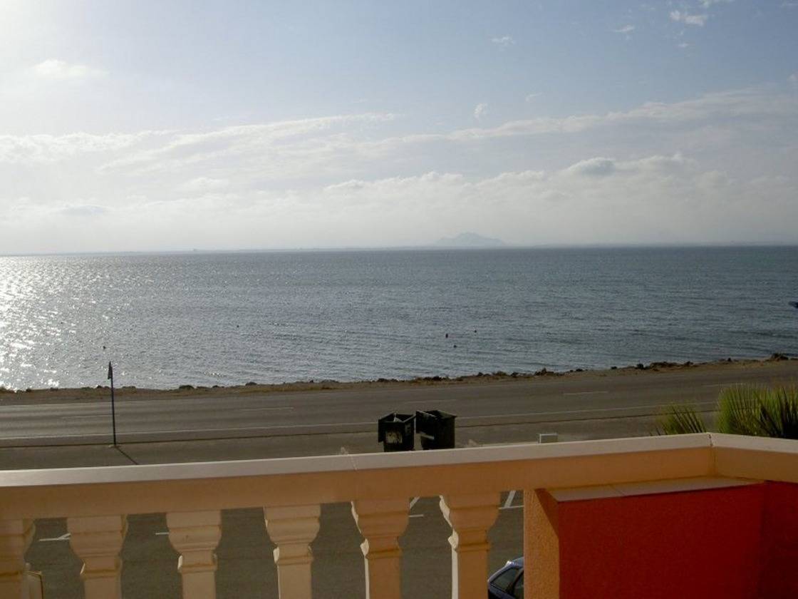 Apartamento entero, Apartamento de vacaciones para 5 personas con terraza in La Manga del Mar Menor, Cartagena