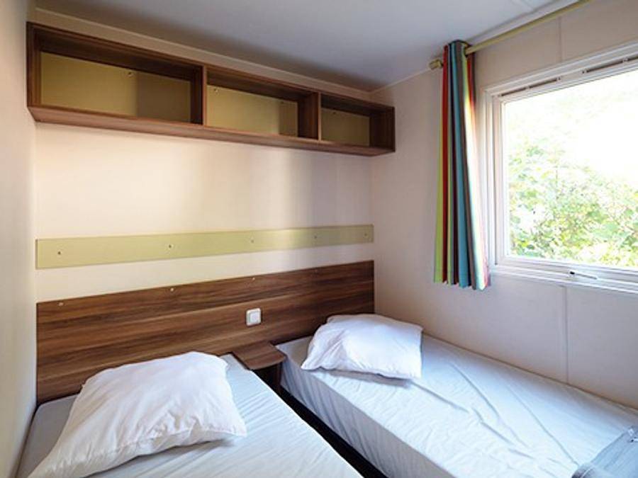 Camping Phare d'Opale - Mobilhome 8 personnes - Mobil-home | Classic | 3 Ch. | 6/8 Pers. | Terrasse surélevée non couverte in Le Portel, Région de Boulogne-sur-Mer