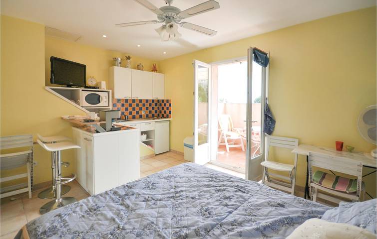 Ferienwohnung für 2 Personen, mit Pool und Garten sowie Terrasse in Provence-Alpes-Côte d'Azur - 4