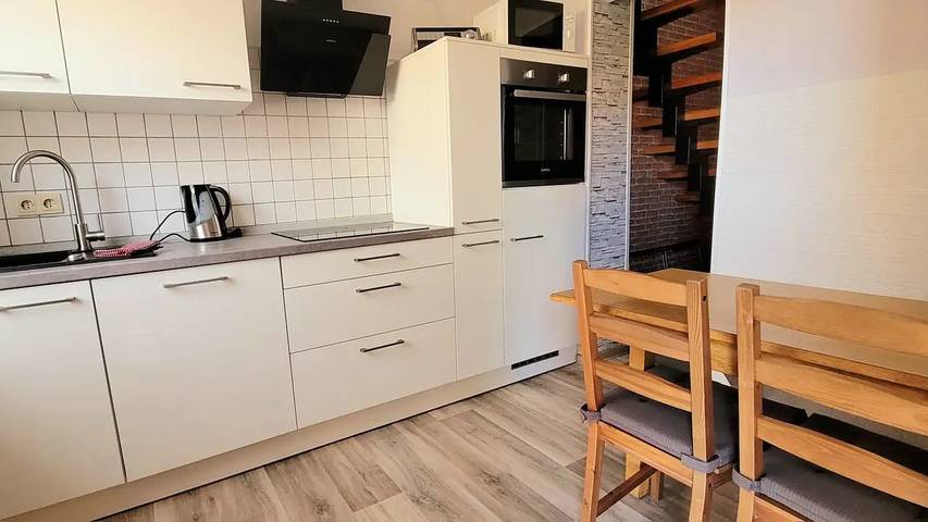Ferienhaus für 3 Personen, mit Balkon und Terrasse in Rysum - 3