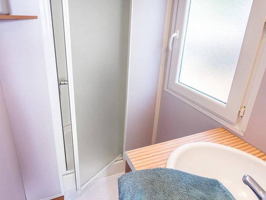 Club del Sole Vigna sul Mar Family Collection - Mobile home 4 persons - Comfort | 2 Bedrooms | 4 Pers. | Terrace, elevated, not covered | Air conditioning in Ferrara Province