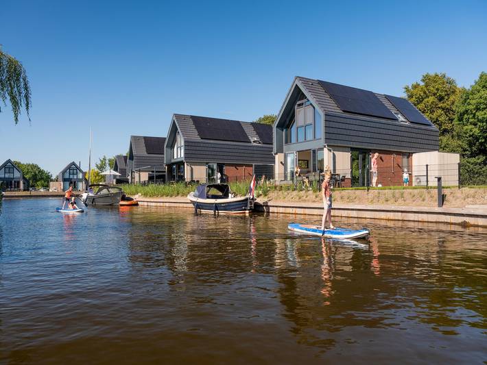 Holiday home for 8 people, with terrace in Balk