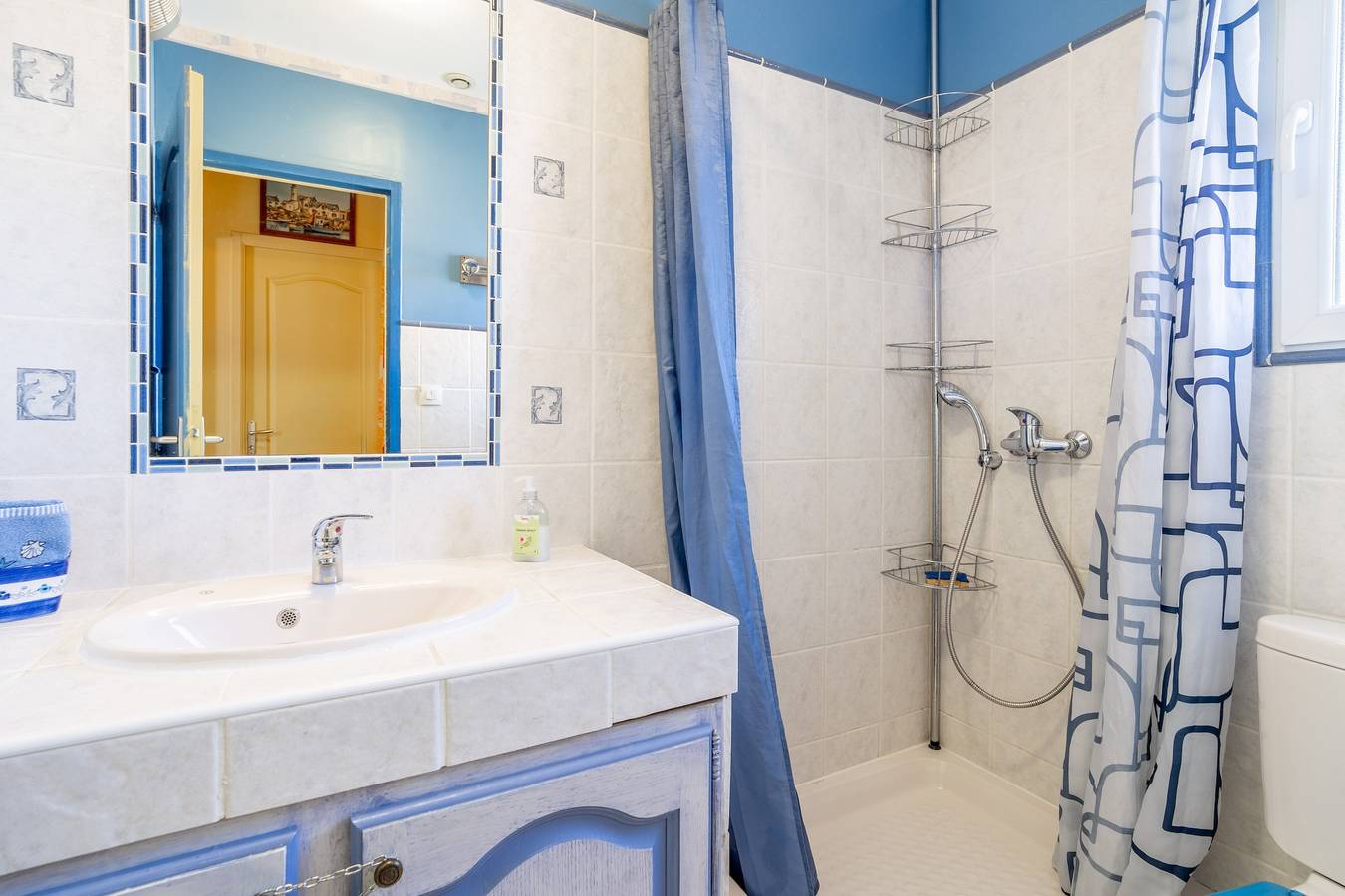 Bed & Breakfast 'Chambre D'hôtes - Chambre' met Privézwembad, Wi-Fi en Airconditioning, foto 14