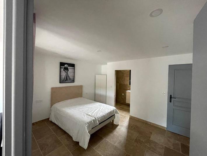 Chambre d’hôte pour 4 personnes, avec terrasse à Cabannes