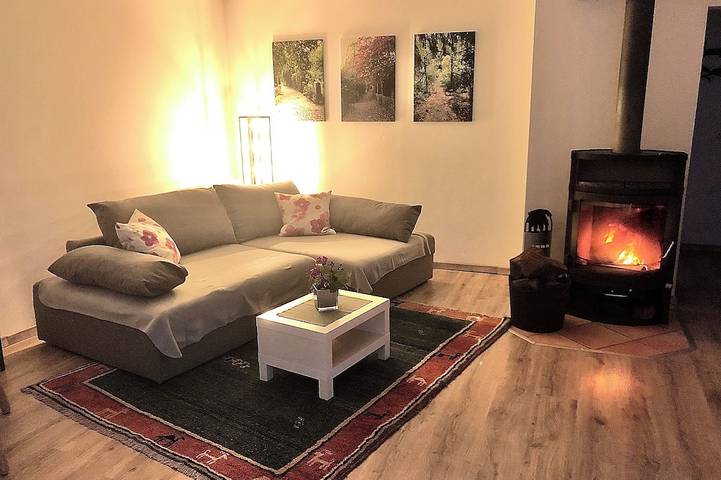 Ferienwohnung für 4 Personen in Rhodt unter Rietburg