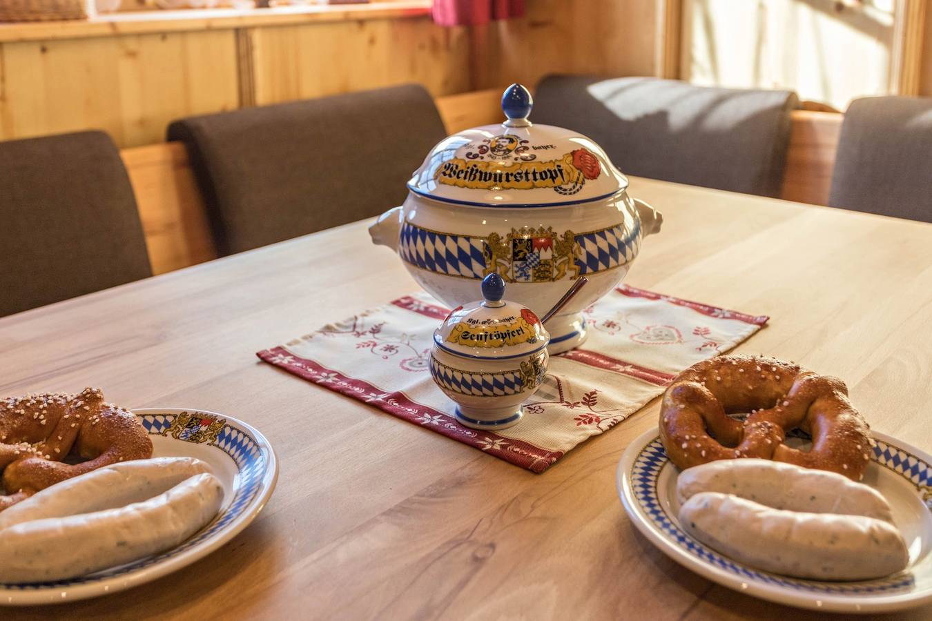 Appartement 'Rubin' bij de skilift met uitzicht op de bergen, Wi-Fi & terras, foto 8