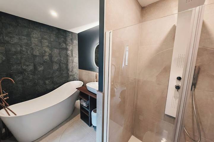 Gîte pour 4 personnes à Saint-Quentin-sur-le-Homme - 3