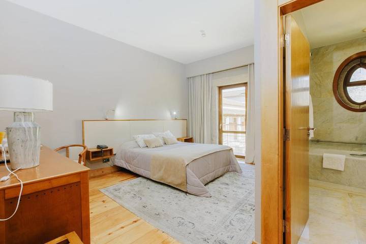 Maison de campagne pour 3 personnes, avec jardin ainsi que piscine et vue à Chaves - 2