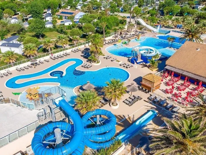 Camping para 5 personas, con piscina además de jardín y jacuzzi, Se admiten mascotas - 1