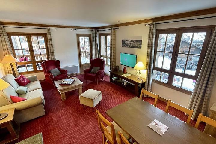 Maison de vacances pour 6 personnes, avec piscine ainsi que sauna et balcon