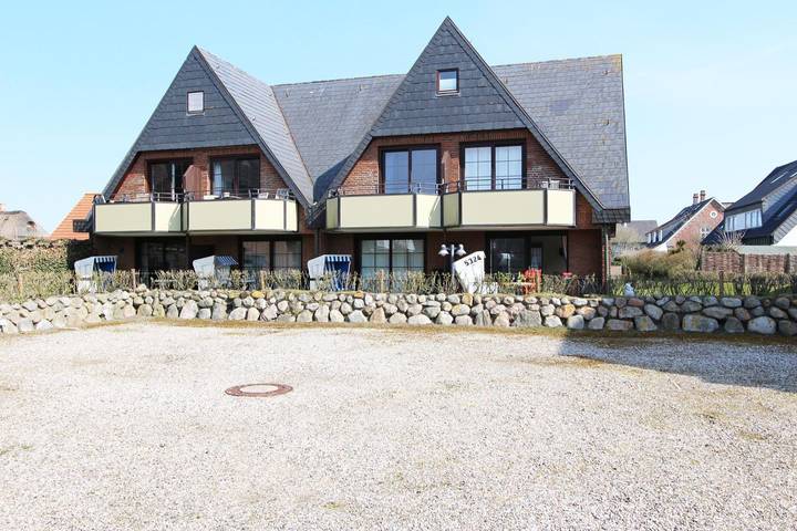 Ganze Wohnung, Ruhig gelegene Endwohnung im Erdgeschoss mit Westterrasse für bis zu 4 Personen. in Nordfriesische Inseln (Schleswig-Holstein) (Schleswig-Holstein), Wenningstedt