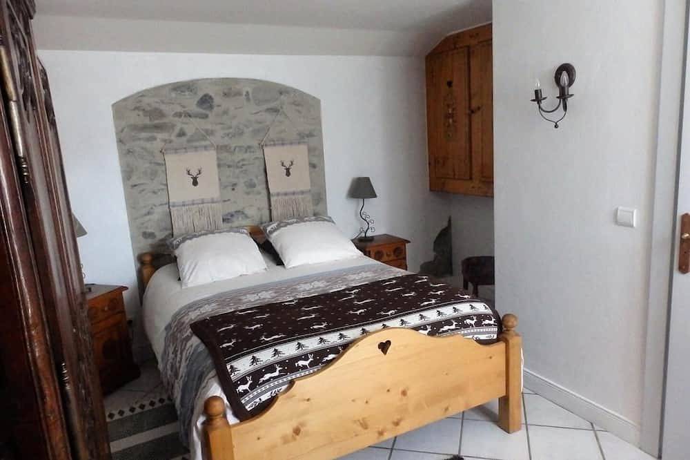 Les Clarines De Mont-dessous in Ugine, Albertville region