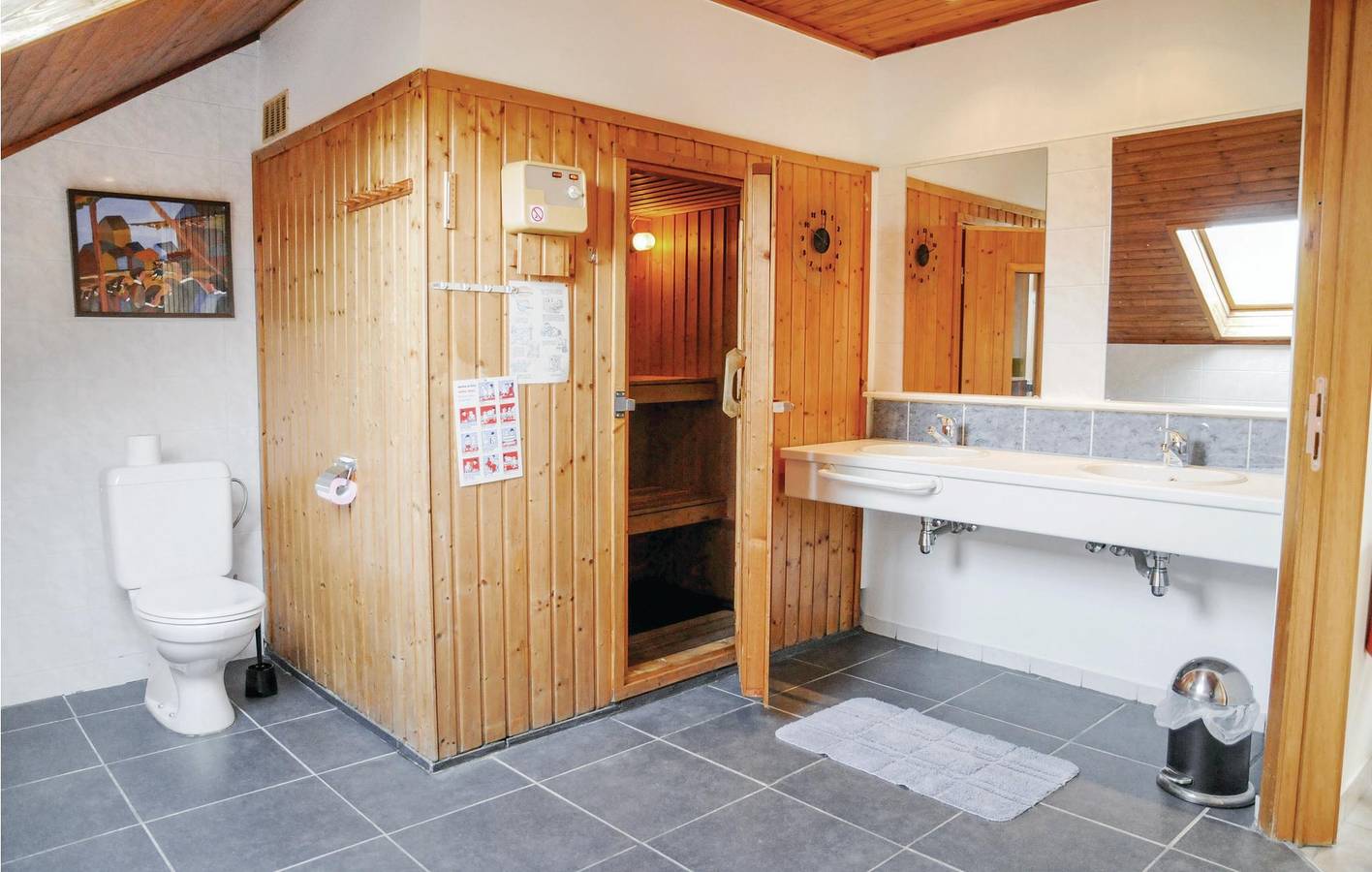 Ferienhaus für 10 Personen mit Terrasse in Somme-Leuze, Region Namur