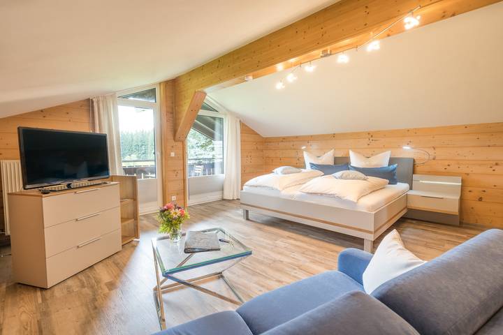 Ferienwohnung für 2 Personen, mit Balkon und Ausblick in Rubi