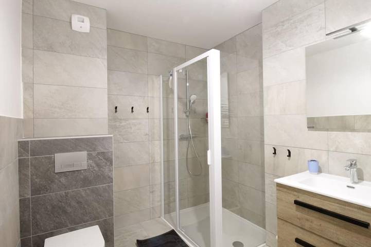 Gîte pour 4 personnes, avec balcon à Le Bourget-du-Lac - 4