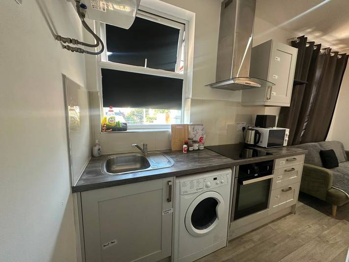 Estudio entero, Estudio para 3 personas in Merton, Londres