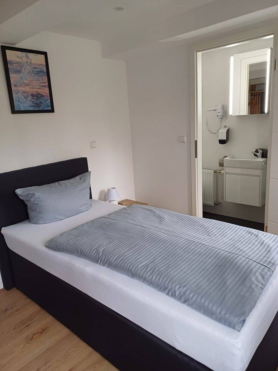 Ml Motel Einzelzimmer in Königslutter am Elm, Braunschweig und Umgebung