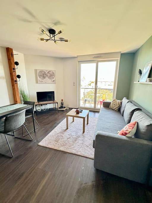Appartement entier, One-Bedroom Apartment in Erstein, Région de Sélestat-Erstein