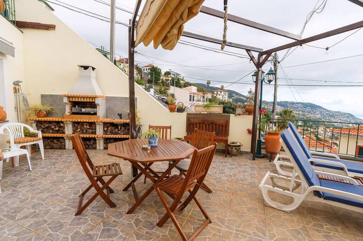 Appartement entier, Guestready - Relaxing Funchal retreat in Monte (Madeira), Île de Madère