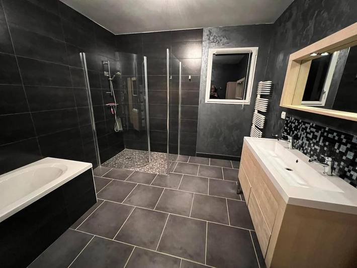 Location de vacances pour 9 personnes, avec terrasse et piscine à Selongey - 4