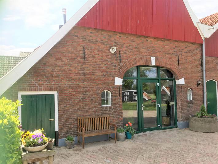 Bauernhof für 4 Personen, mit Terrasse und Garten sowie Pool