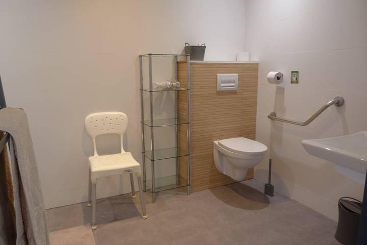 Ganzes Studio, „Studio L’Erdre am Moulin“ mit privater Terrasse, Gemeinschaftsgarten und Wlan in Joué-sur-Erdre, Loire-Tal