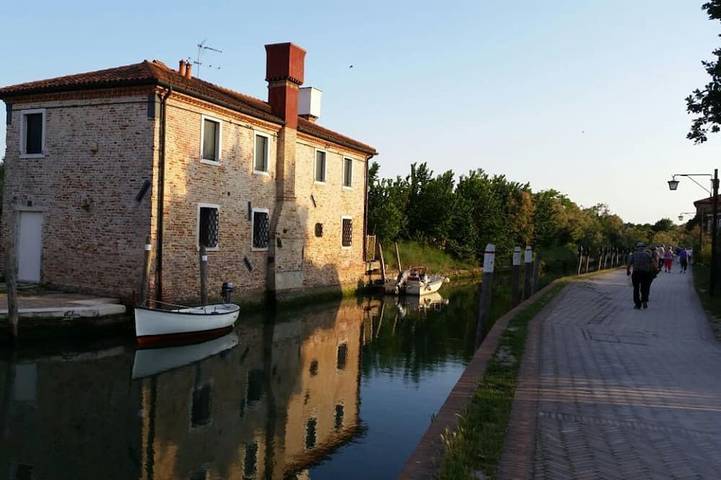 Villa for 6 people, with Yard in Venice