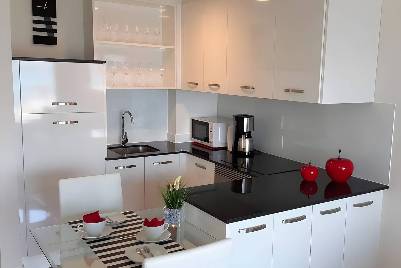 Ganze Wohnung, Modernes Apartment mit beeindruckendem Meerblick in Cala Millor, Sant Llorenç des Cardassar