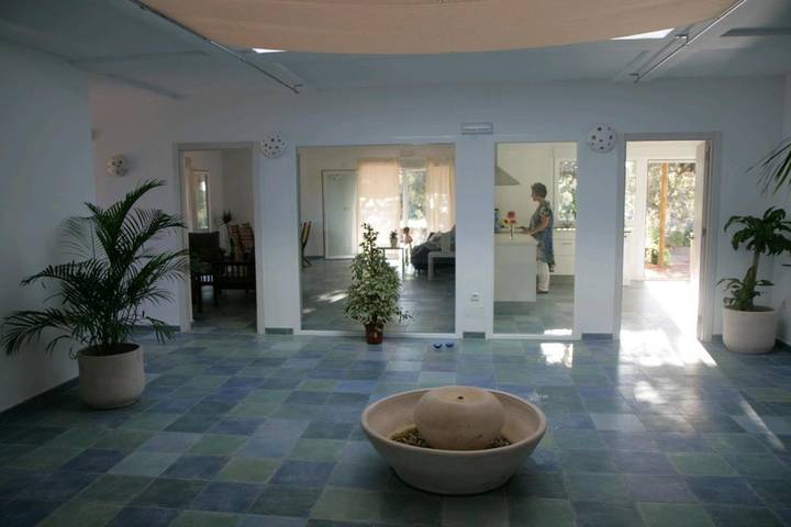 Chalet para 20 personas, con jardín además de vistas y piscina, Familias con niños en Comarca de Trujillo