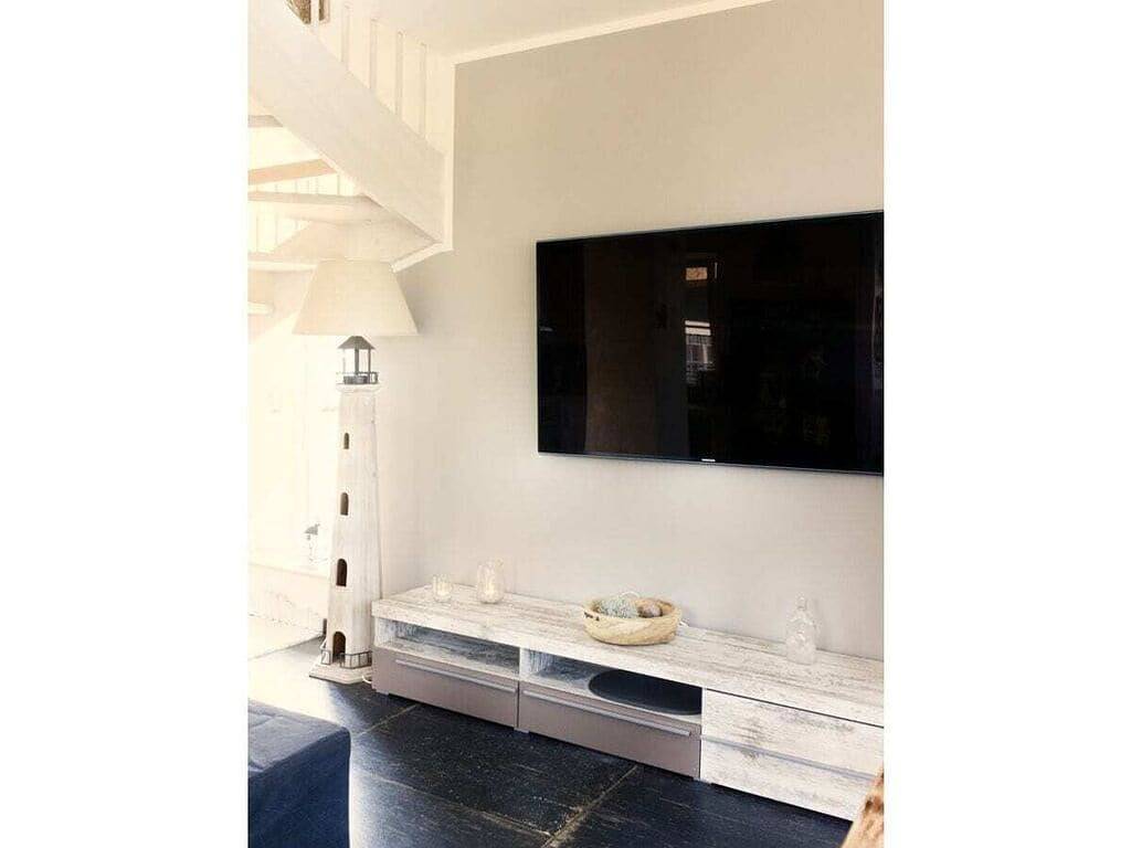 Ferienhaus in Vieregge mit Schwimmbecken in Vieregge, Neuenkirchen (Rügen)