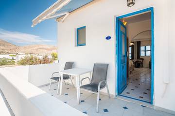 Holiday Home for 2 People in Tilos, South Aegean region, Photo 2