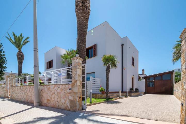 Villa voor 6 personen, met uitzicht en tuin, kindvriendelijk in San Vito Lo Capo
