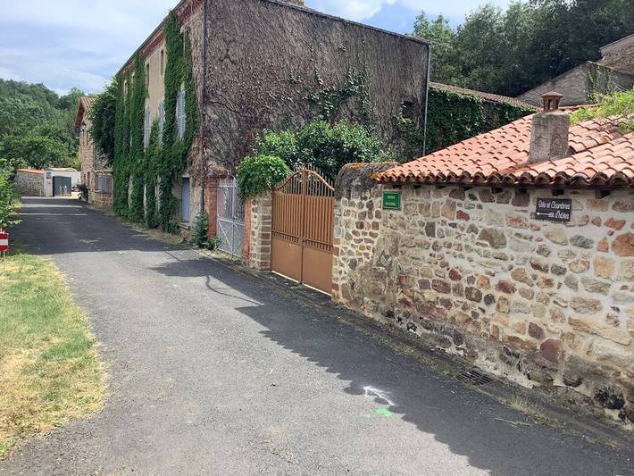 Location de vacances pour 3 personnes, avec jardin dans Région de Besse-et-Saint-Anastaise - 4