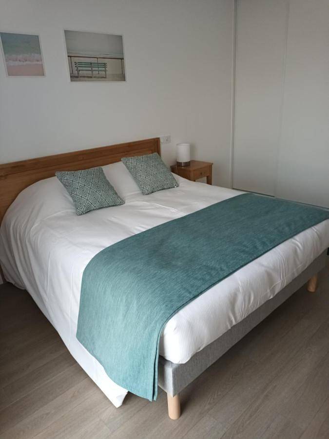 Location de vacances pour 3 personnes, avec balcon et vue ainsi que piscine et sauna à Cherbourg-en-Cotentin - 2