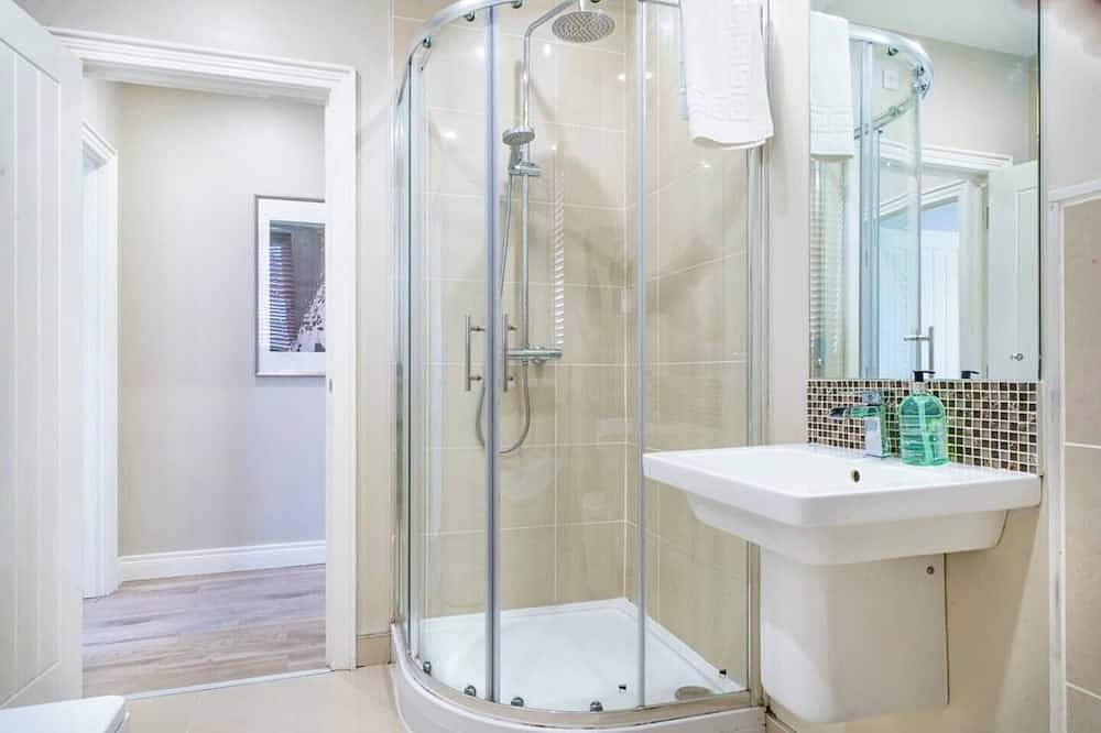 Ganze Wohnung, The Klimt-1 bd Stylish Ap (Gold Short Term Stays) in Belfast, Grafschaft Down