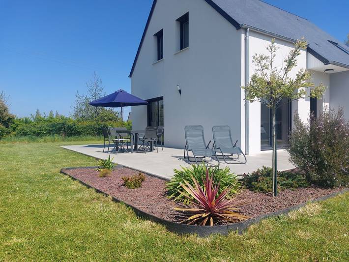 Location de vacances pour 6 personnes, avec jardin à Réville - 2