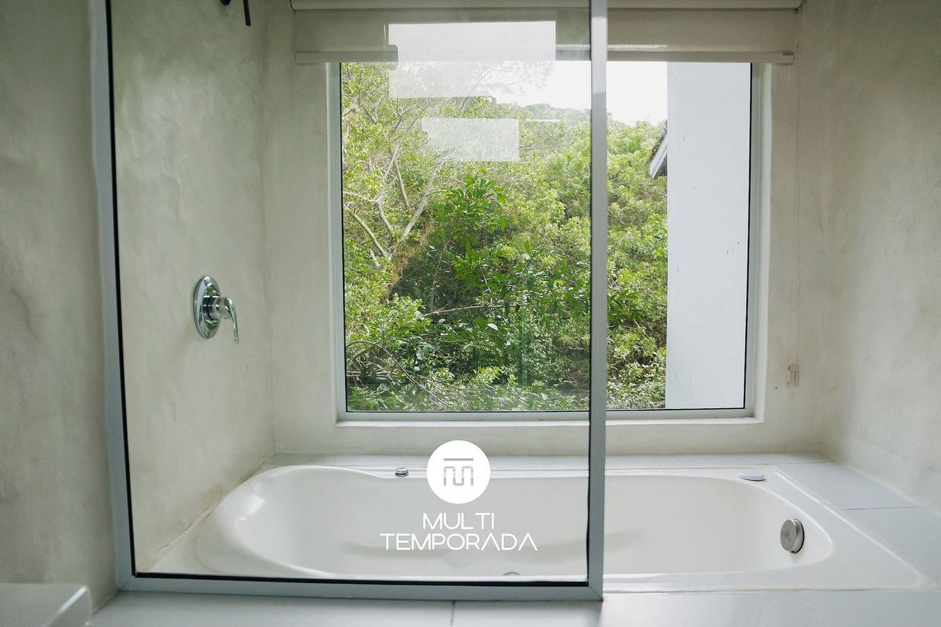 Entire apartment, Suite Mirra com Banheira - Quinta da Margem (S4) in Barra da Lagoa, Florianópolis