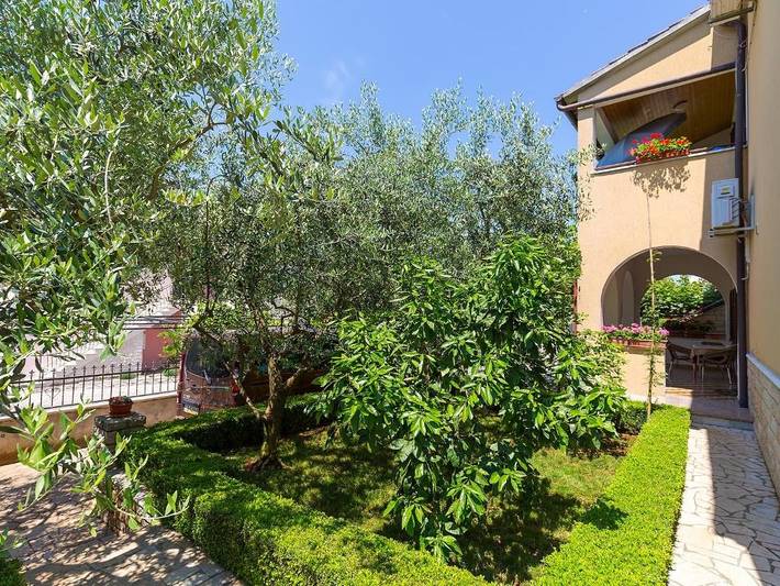 Ferienwohnung für 2 Personen, mit Balkon/Terrasse und Balkon in Poreč - 3