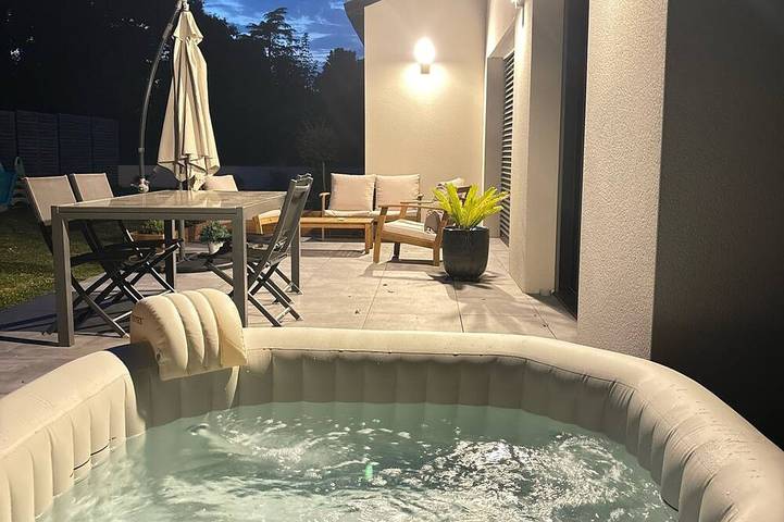 Maison de vacances pour 7 personnes, avec jacuzzi et jardin - 1