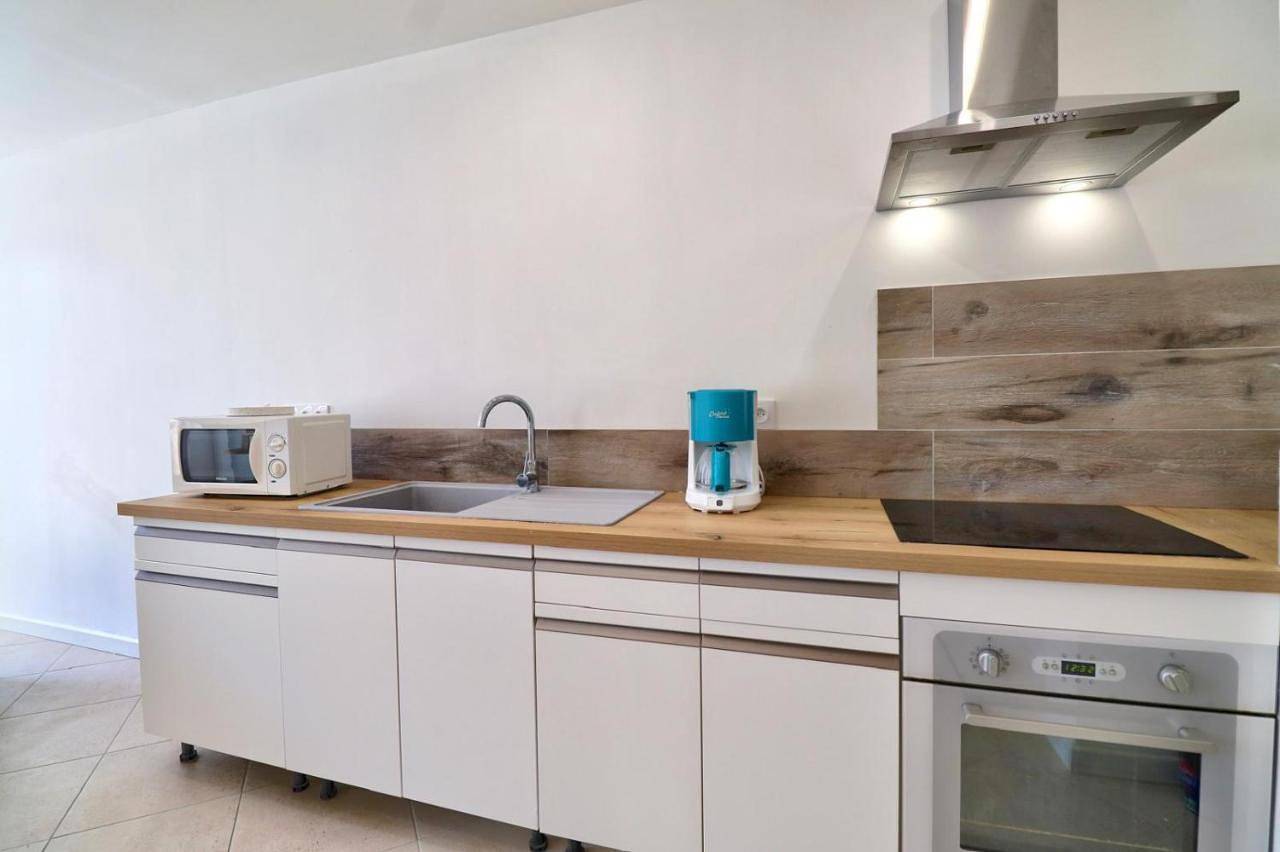 Appartement entier, Appartement T3 très lumineux in Saint-Martin-de-Brômes, Alpes-de-Haute-Provence
