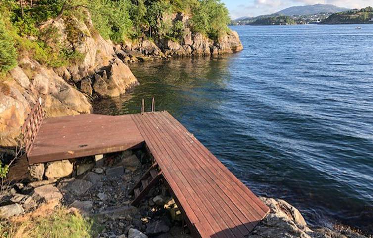 Gîte pour 4 personnes, avec terrasse, adapté aux familles dans Bergen - 3