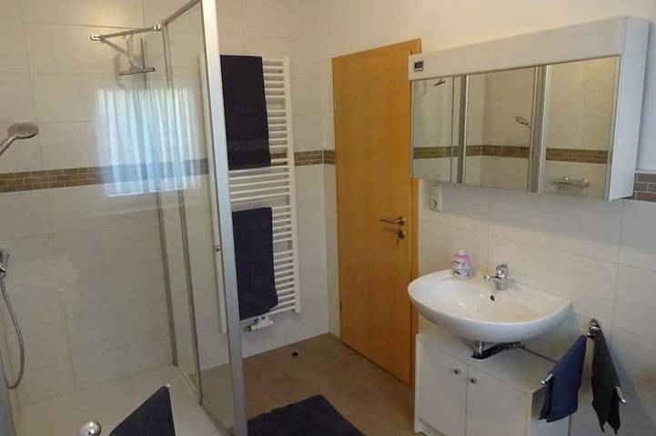 Apartamento inteiro, Vacation apartment in \"Almlage\" directly at the national park in Frauenau, Šumava Mountains