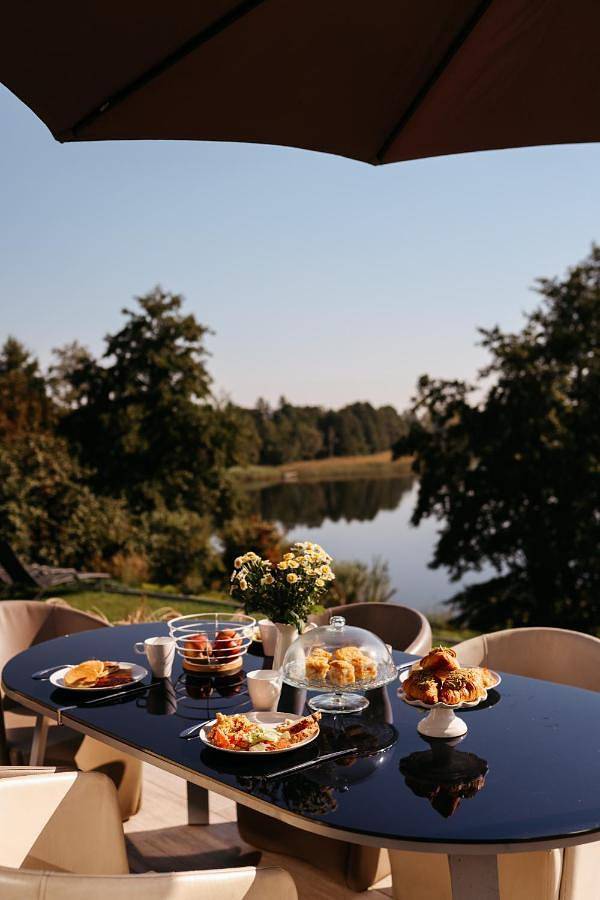 Ferienhaus für 6 Personen, mit Terrasse und Whirlpool sowie Garten und Seeblick in Allenstein - 3
