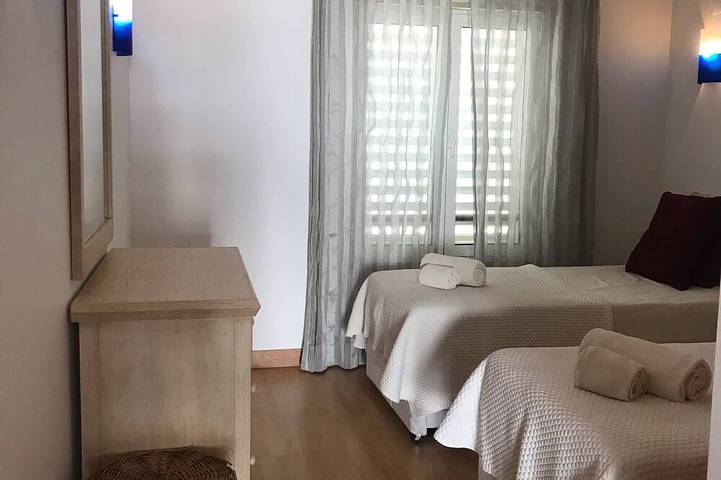 Apartamento inteiro, Apartamento de luxo com acesso à piscina na Marina de Lagos, a uma curta distância para a cidade in São Sebastião, São Gonçalo de Lagos